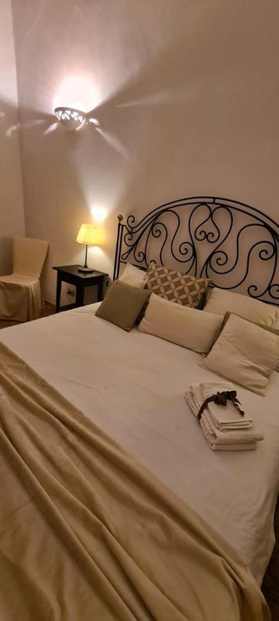 I Balconi Sul Duomo Apartment เลชเช ภายนอก รูปภาพ